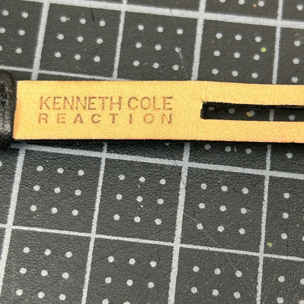 Kenneth Cole Reaction Womens Watch KC2414 S301-06 Black Square Dial Tested‎